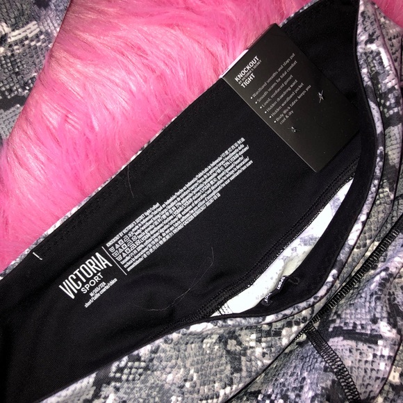 💕SOLD💕Knockout tights by Victoria Secret 🌸 - Picture 3 of 3